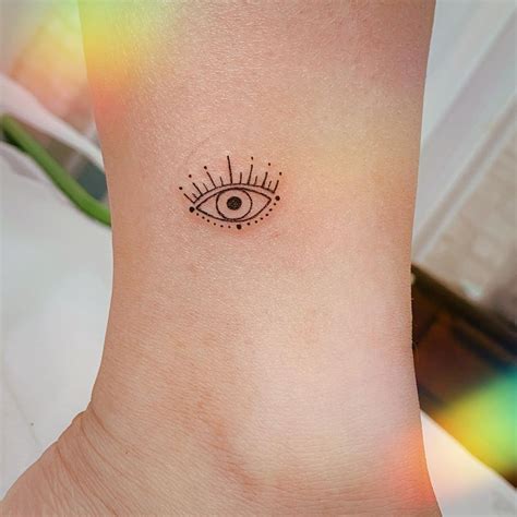 feminino tatuagem olho grego|58 Tatuagens de Olho Grego em Todas as Cores